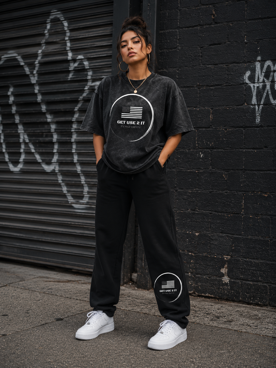 Get Use 2 It Snow Washed Oversized Identity T-shirt Black